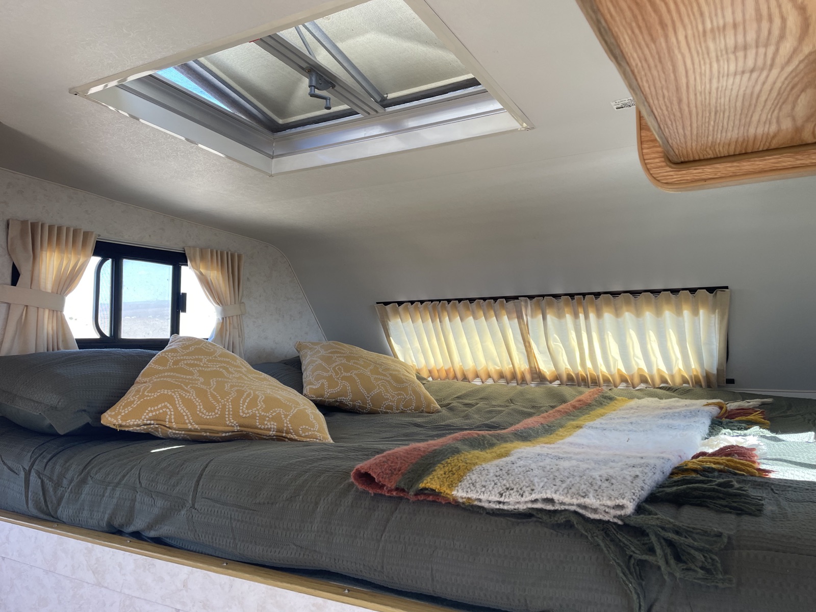 Queen bed